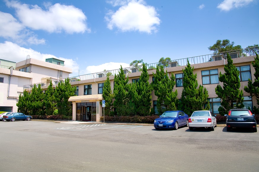 民航局技術人員訓練所(現為航訓所)