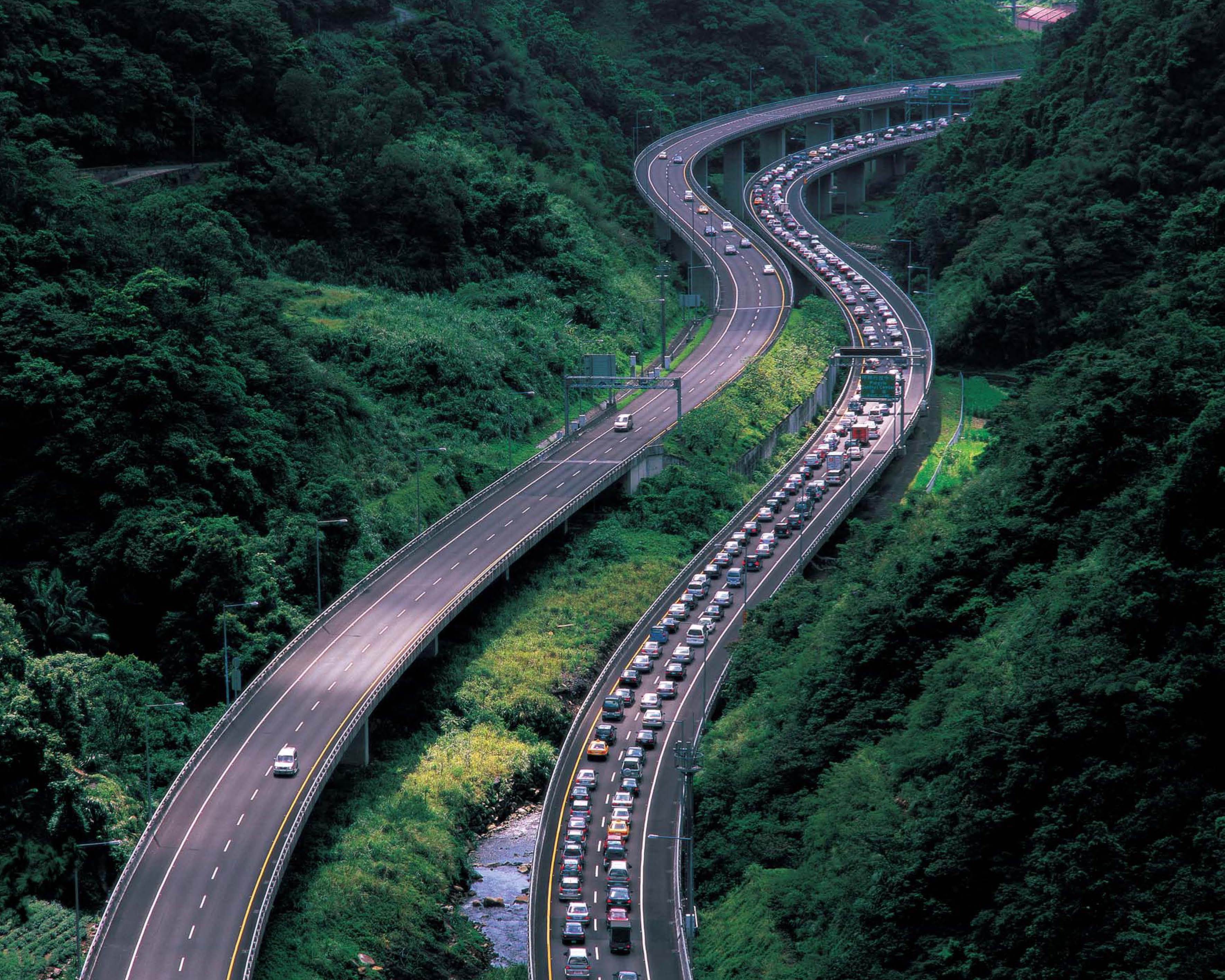 國道5號坪林高架橋