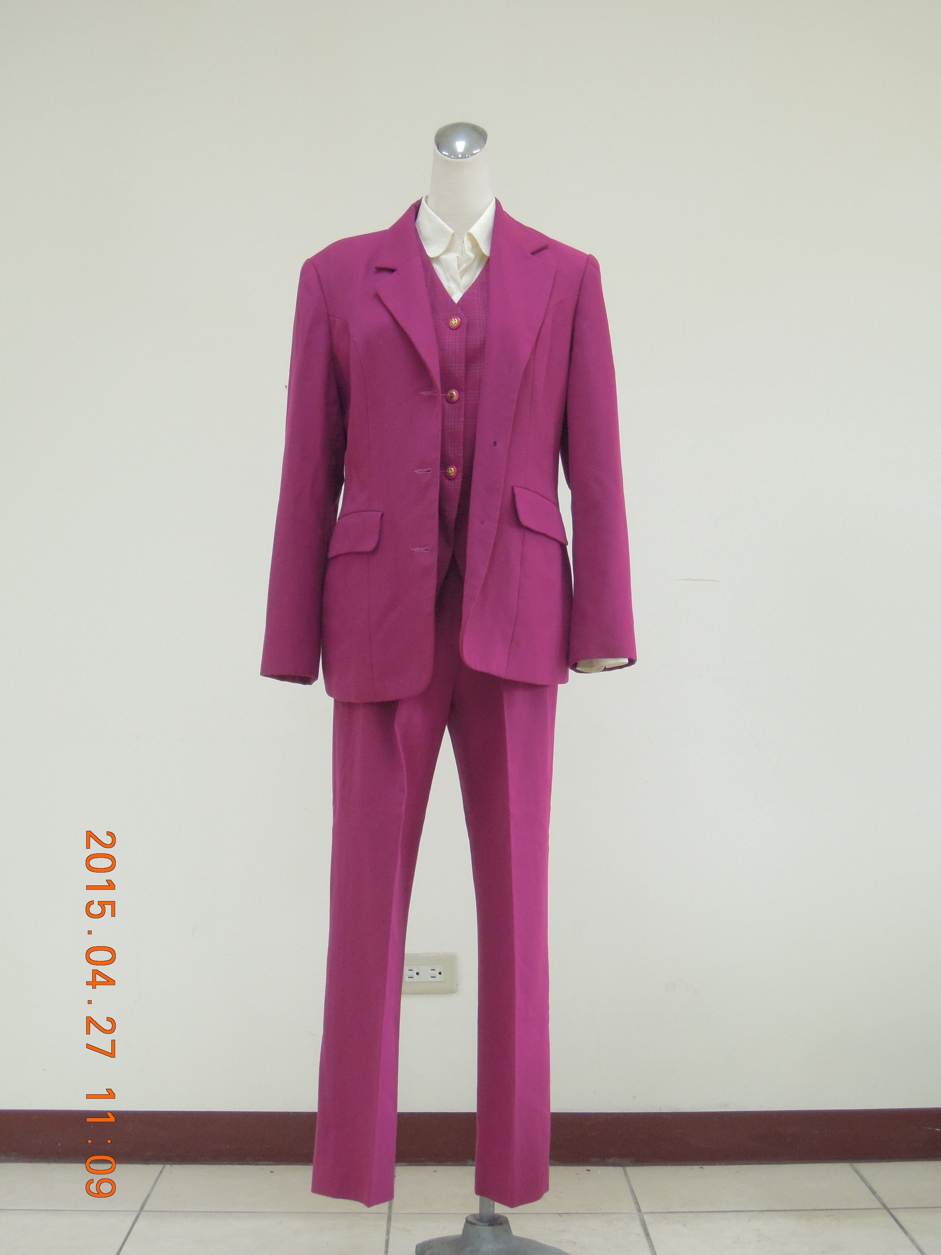 收費員制服之80至89年代冬季紫紅色套裝4
