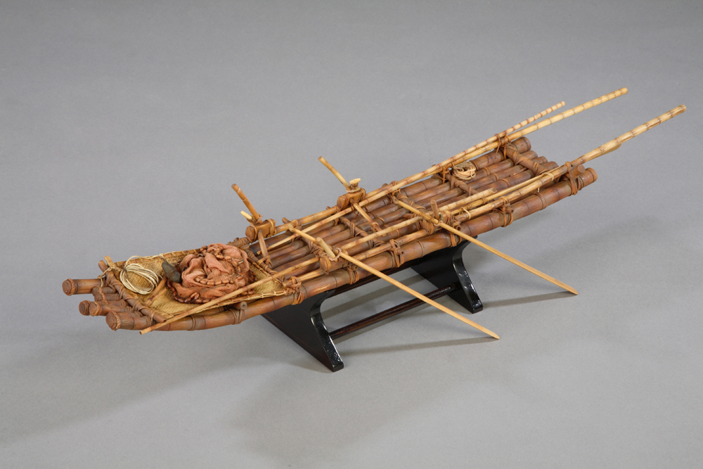 高雄雙排槳竹筏模型照片